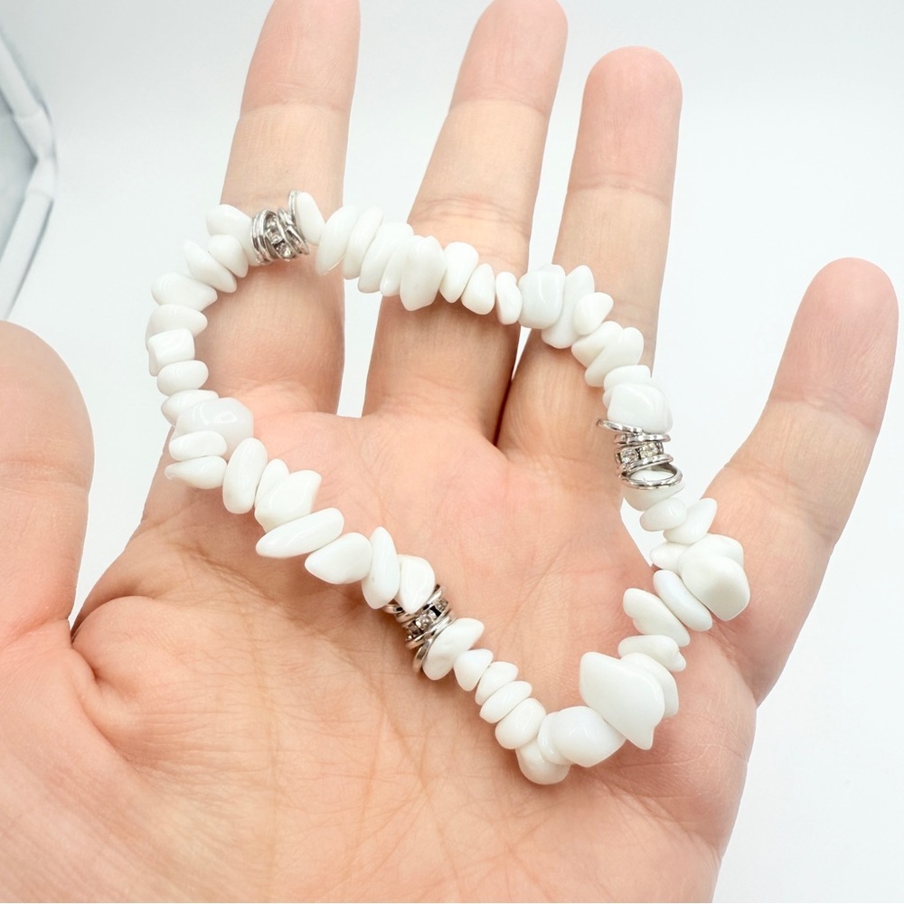 Kinsley Armelle Elegant Pure White Quartz
Beaded Bracelet